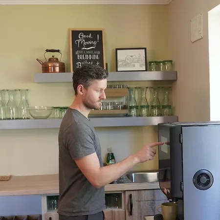 Slieve Bloom Manor Bed & Breakfast 3*