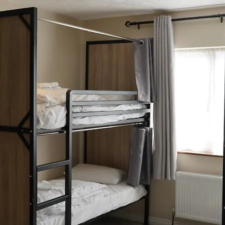 Slieve Bloom Manor Hostel Bed & Breakfast Killarney